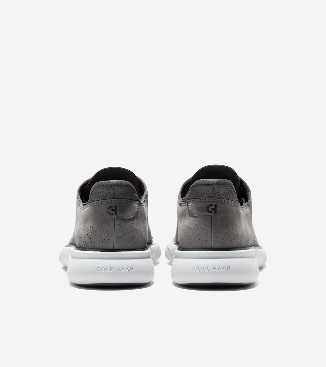 C42840:CASTLEROCK NUBUCK / RAVEN / OYSTER MUSHROOM