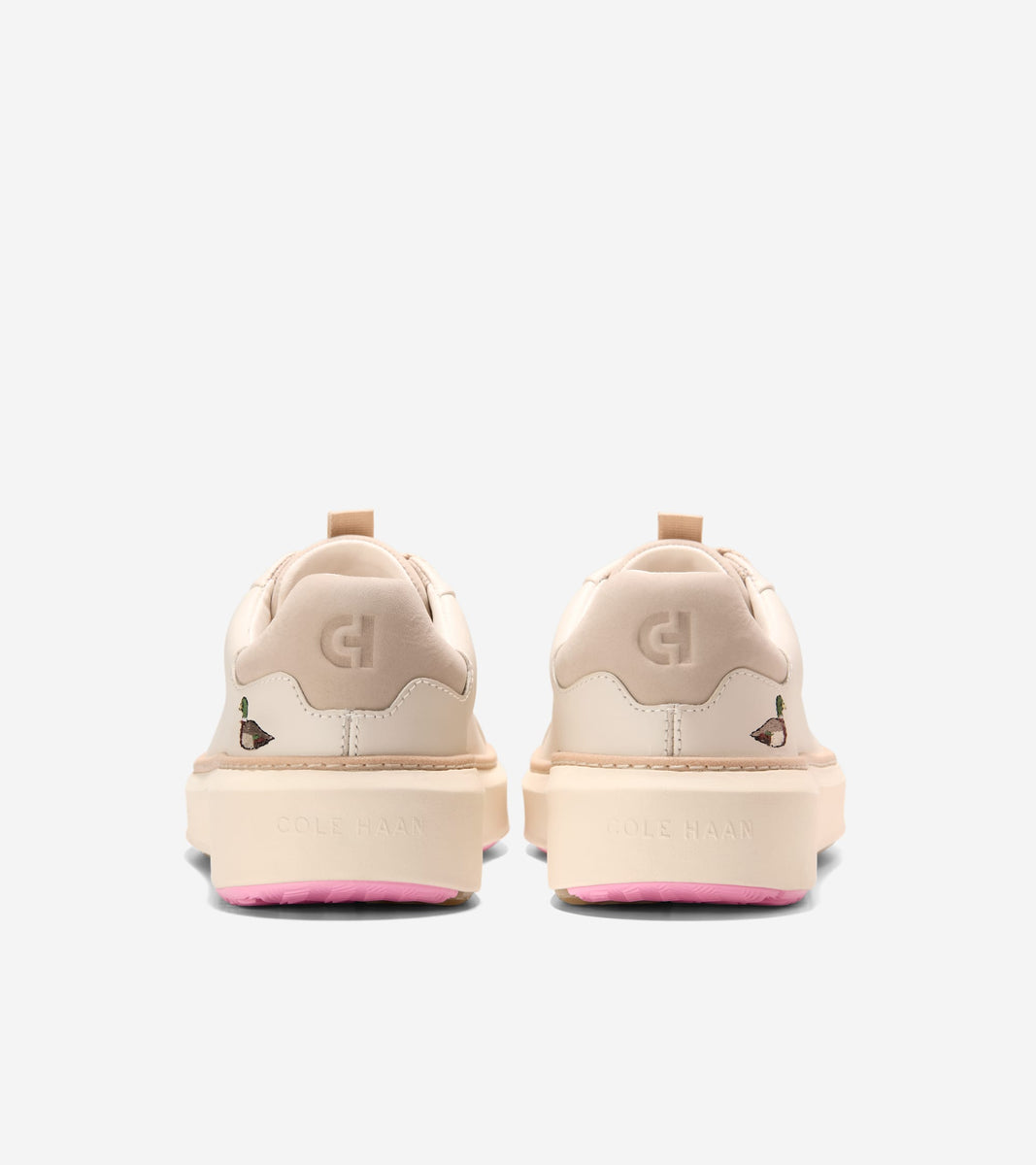 W32962:IVORY WP / CH LT SESAME NUBUCK WP / IVORY