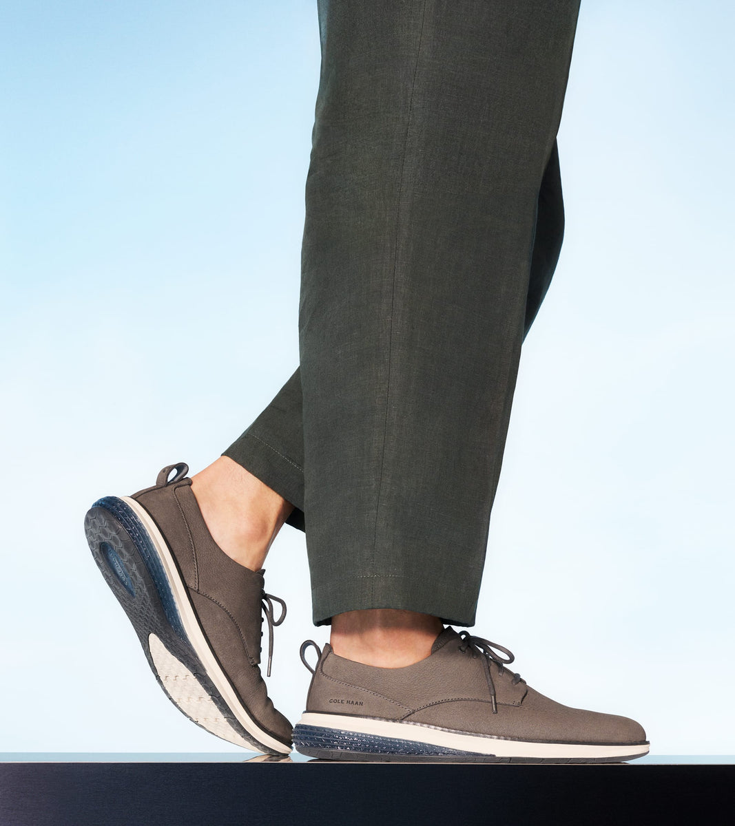 Zapatos Oxford Cole Haan Originalgrand Energyweave Para Hombre - Color Auburn Nubuck/Ivory/Gum, Talla 41.5 UE