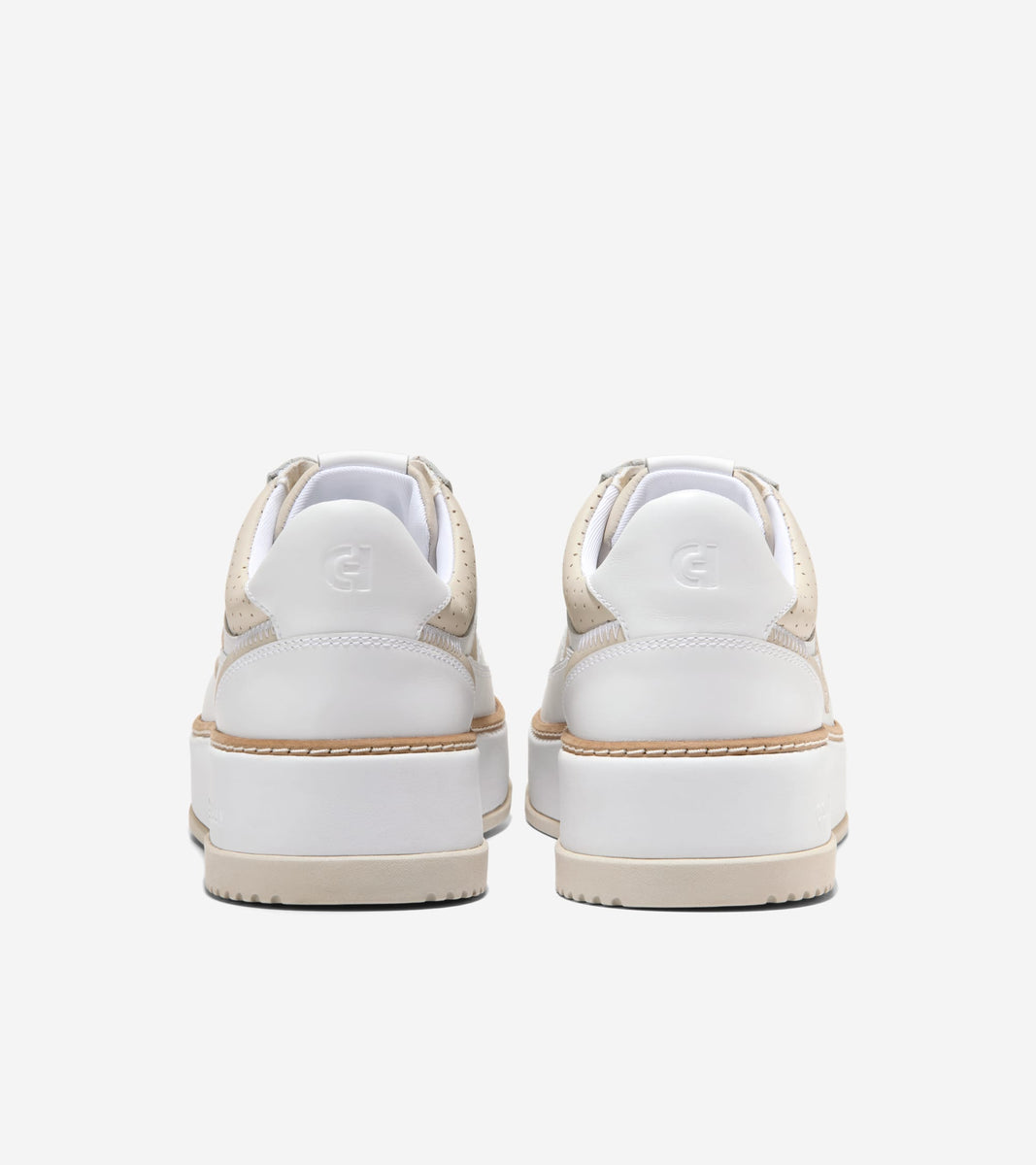 W33228:SILVER BIRCH PERF LEATHER/WHITE